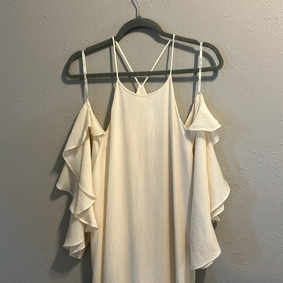 Halston Heritage Ivory Elegant Cream Off-Shoulder Maxi Dress - Picture 2 of 9